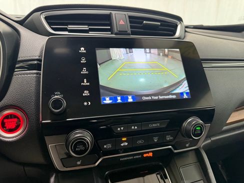 Used 2022 Honda CR-V Touring image 3