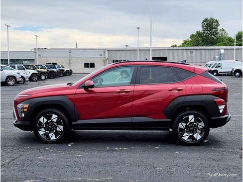 Used 2024 Hyundai Kona SEL AWD/4WD image 6