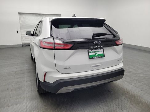 Used 2024 Ford Edge SEL image 6