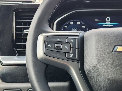 Used 2023 Chevrolet Silverado 1500 LT AWD/4WD image 28