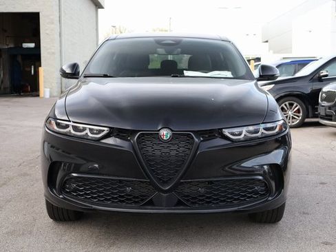 New 2025 Alfa Romeo Tonale Veloce w/ Premium Package image 3