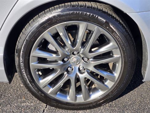 Used 2017 Lexus LS 460 image 8