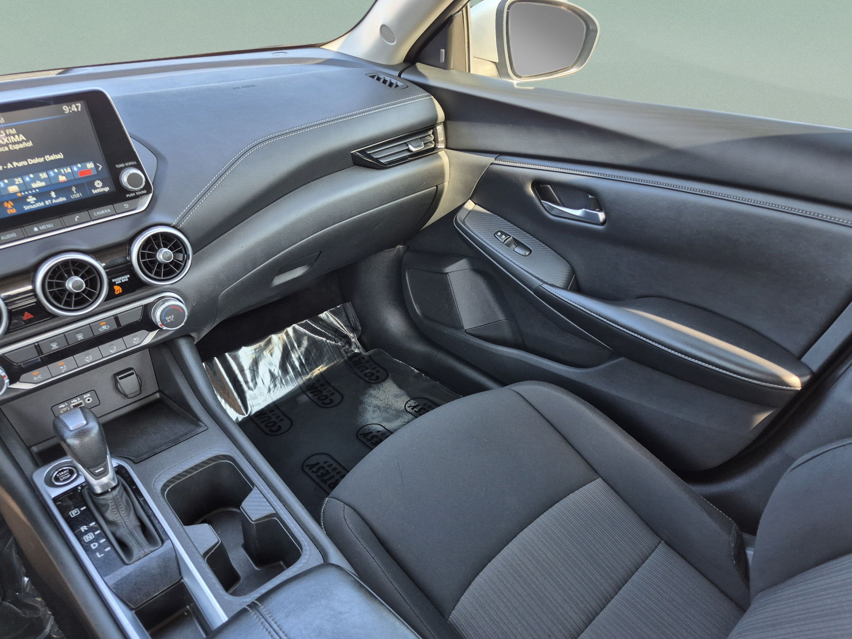 Certified 2023 Nissan Sentra SV FWD image 15