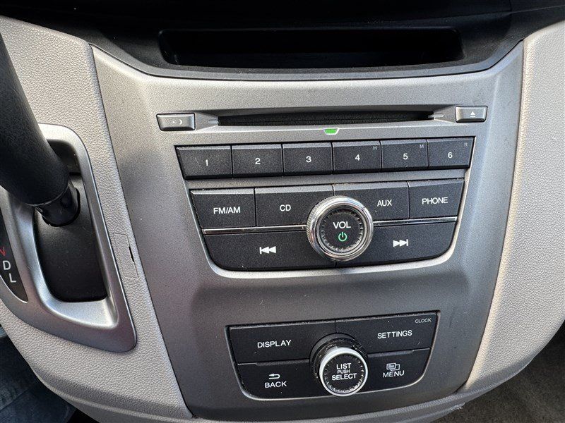 Used 2014 Honda Odyssey LX image 21