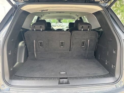 Certified 2021 Chevrolet Traverse LT AWD/4WD image 24