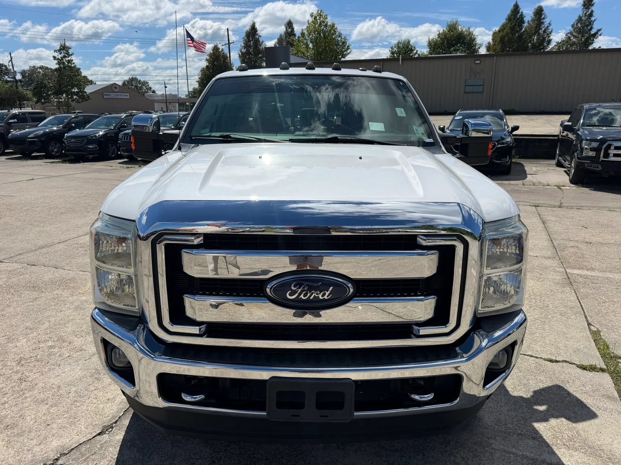 Used 2015 Ford F250 Lariat w/ Lariat Ultimate Package AWD/4WD image 9