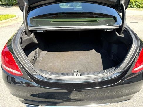 Used 2016 Mercedes-Benz C 300 4MATIC Sedan image 9