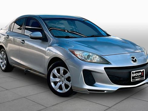 Used 2013 MAZDA MAZDA3 i Sport FWD image 3