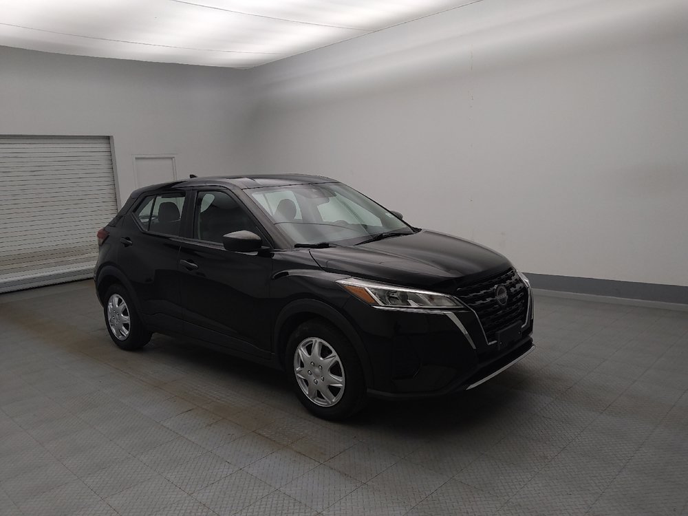 Used 2022 Nissan Kicks S FWD image 13