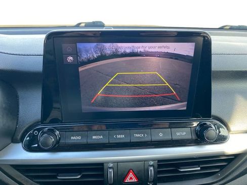 Used 2023 Kia Forte LXS image 25