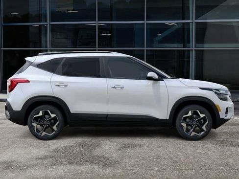 New 2026 Kia Seltos S image 7