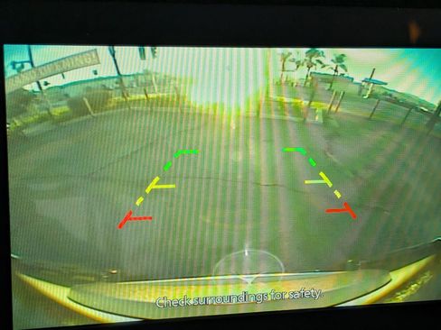 Certified 2024 Nissan Frontier SV w/ Technology Package image 20