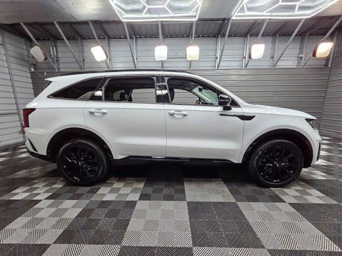 Used 2022 Kia Sorento SX AWD/4WD image 9
