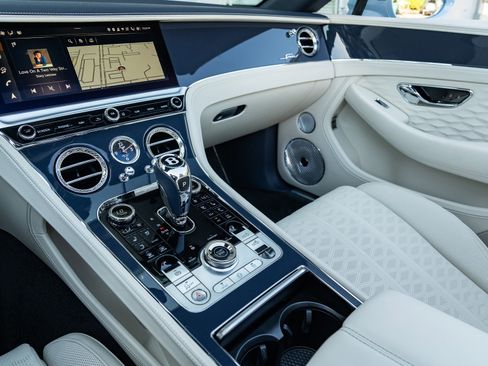 Used 2025 Bentley Continental GT Speed image 37