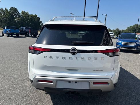 Used 2025 Nissan Pathfinder Platinum w/ Cargo Package FWD image 8
