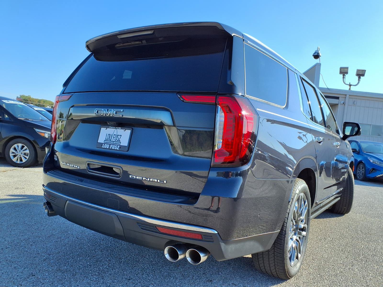 Used 2024 GMC Yukon Denali Ultimate AWD/4WD image 40