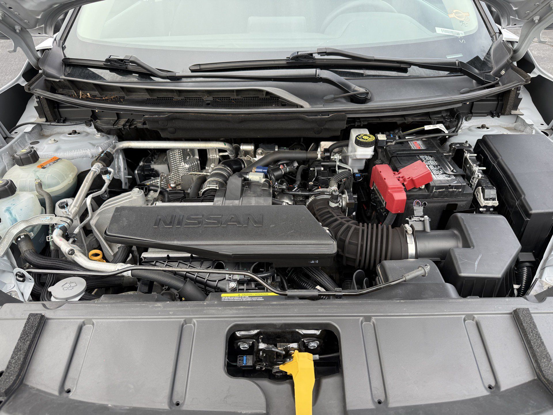 Used 2024 Nissan Rogue S AWD/4WD image 37