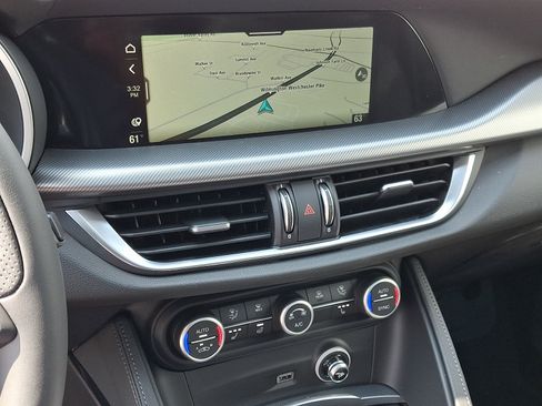 New 2026 Alfa Romeo Stelvio Sprint AWD/4WD image 12