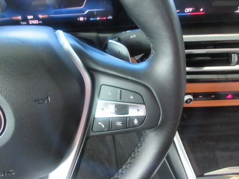 Used 2023 BMW 330i Sedan w/ Driving Assistance Package RWD image 53