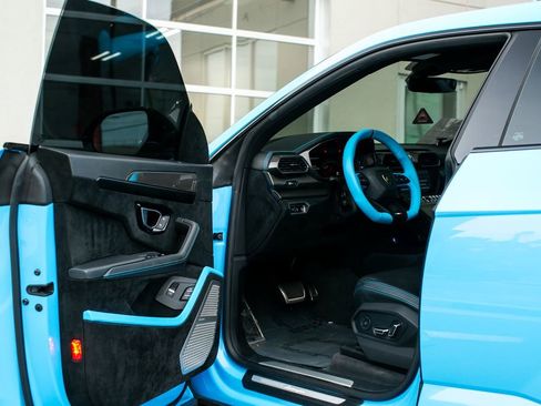 Used 2023 Lamborghini Urus Performante image 24