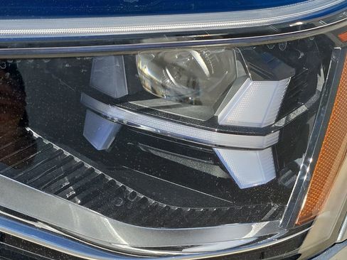 New 2026 Volkswagen Taos S FWD image 7