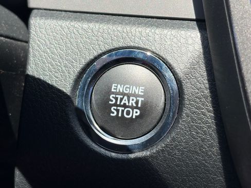 Used 2022 Toyota Camry XSE FWD image 18