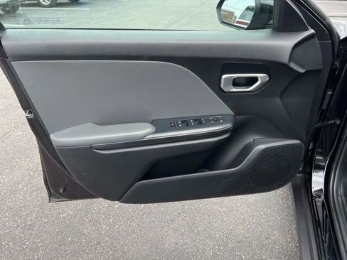Certified 2025 Kia K4 FWD image 25