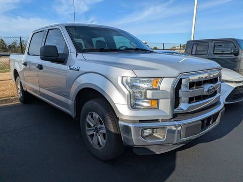 Used 2016 Ford F150 XLT w/ Trailer Tow Package image 2