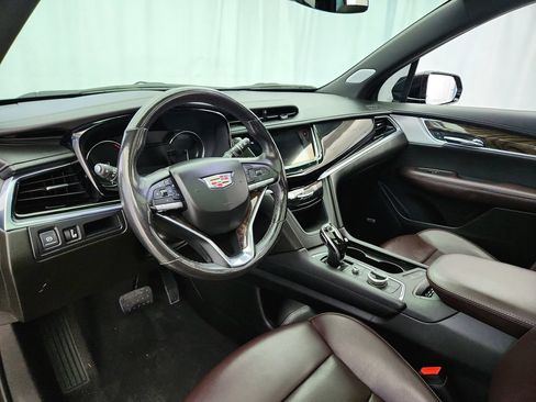 Used 2021 Cadillac XT6 Premium Luxury FWD image 10