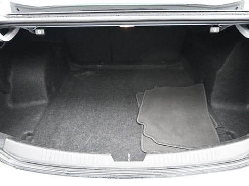 Used 2023 Chevrolet Malibu LT image 20