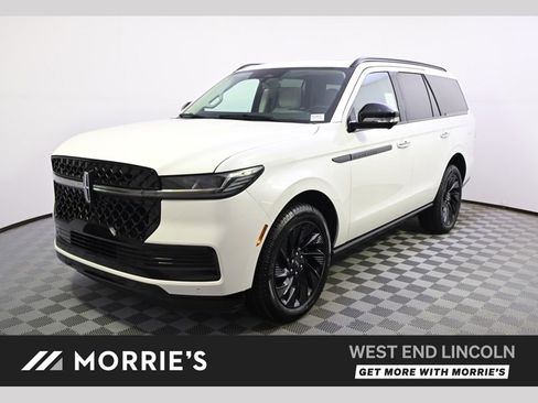 New 2026 Lincoln Navigator Reserve w/ Jet Appearance Package AWD/4WD image 1