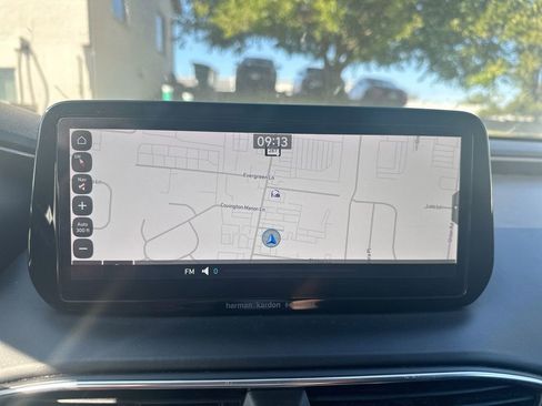 Used 2023 Hyundai Santa Fe Limited image 47