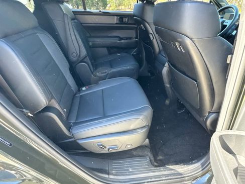 Used 2025 Hyundai Santa Fe Calligraphy image 15
