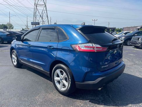 Used 2020 Ford Edge SE AWD/4WD image 3