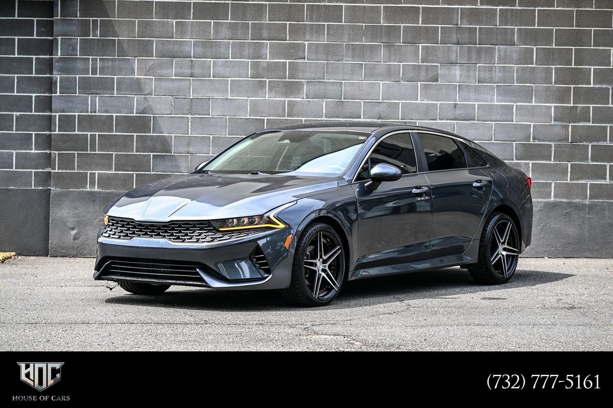 Used 2021 Kia K5 LXS FWD image 1
