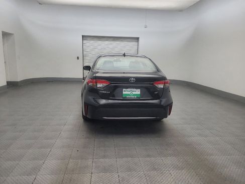 Used 2022 Toyota Corolla LE FWD image 5