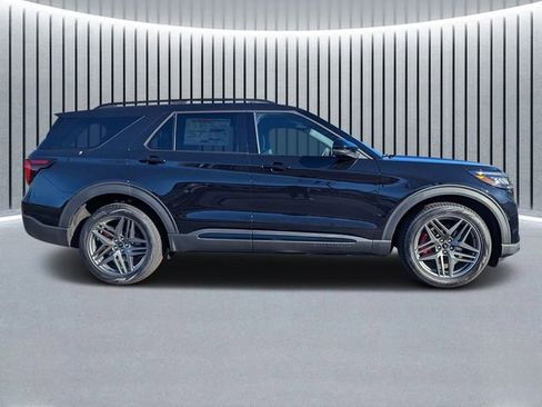 New 2026 Ford Explorer ST image 2