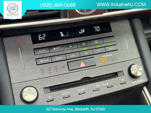 Used 2019 Lexus IS 300 F Sport w/ F Sport Package image 14