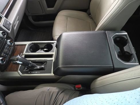 Used 2015 Ford F150 Lariat w/ Equipment Group 502A Luxury AWD/4WD image 74