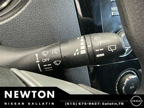 Used 2016 Nissan Rogue S w/ Appearance Package FWD image 26