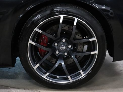 Used 2016 Nissan 370Z NISMO image 28