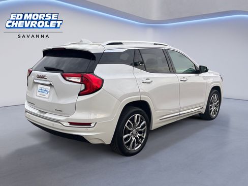 Used 2022 GMC Terrain Denali w/ LPO, Floor Liner Package image 5