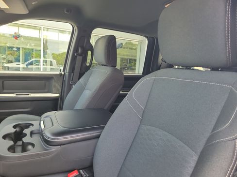 Used 2025 RAM 3500 Tradesman AWD/4WD image 16