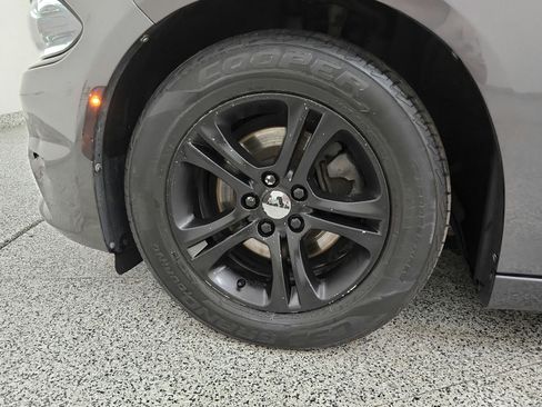 Used 2015 Dodge Charger SE RWD image 34