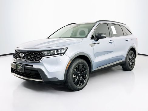 Used 2021 Kia Sorento S w/ Panoramic Sunroof Package AWD/4WD image 3