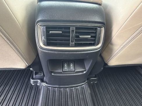 Used 2018 Honda CR-V Touring image 25