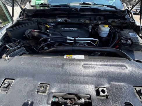 Used 2017 RAM 2500 Laramie w/ Convenience Group AWD/4WD image 5