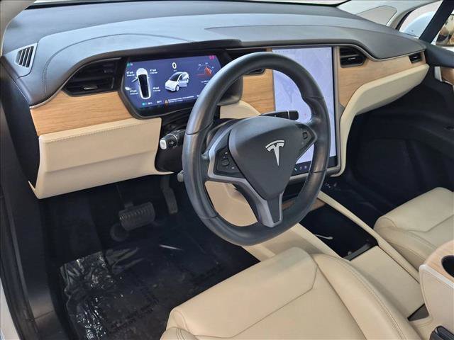 Used 2018 Tesla Model X 75D AWD/4WD image 10
