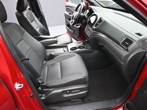 Certified 2023 Honda Passport EX-L image 28