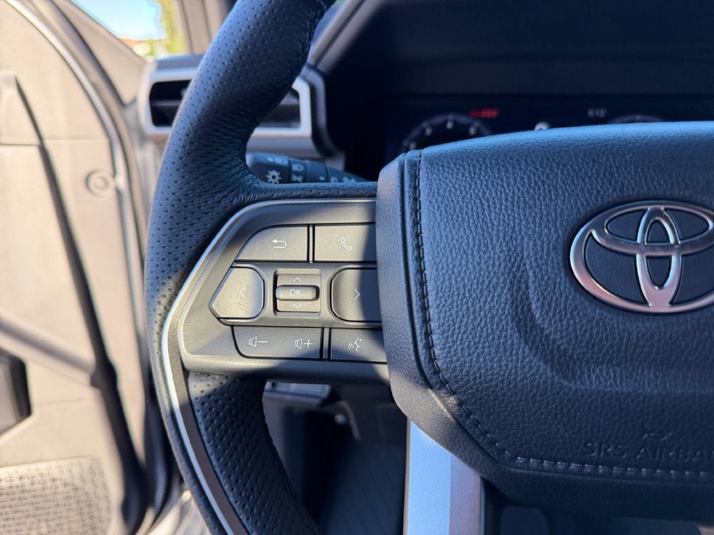 Used 2026 Toyota Tacoma TRD Sport AWD/4WD image 15